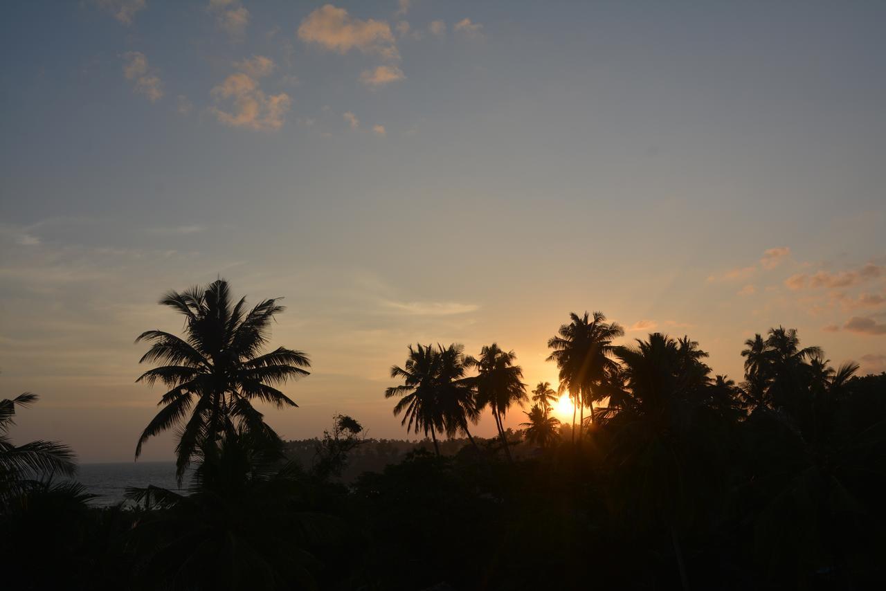 Sea View Tourist Inn Tangalle Exterior foto