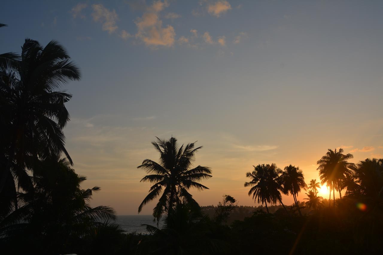 Sea View Tourist Inn Tangalle Exterior foto