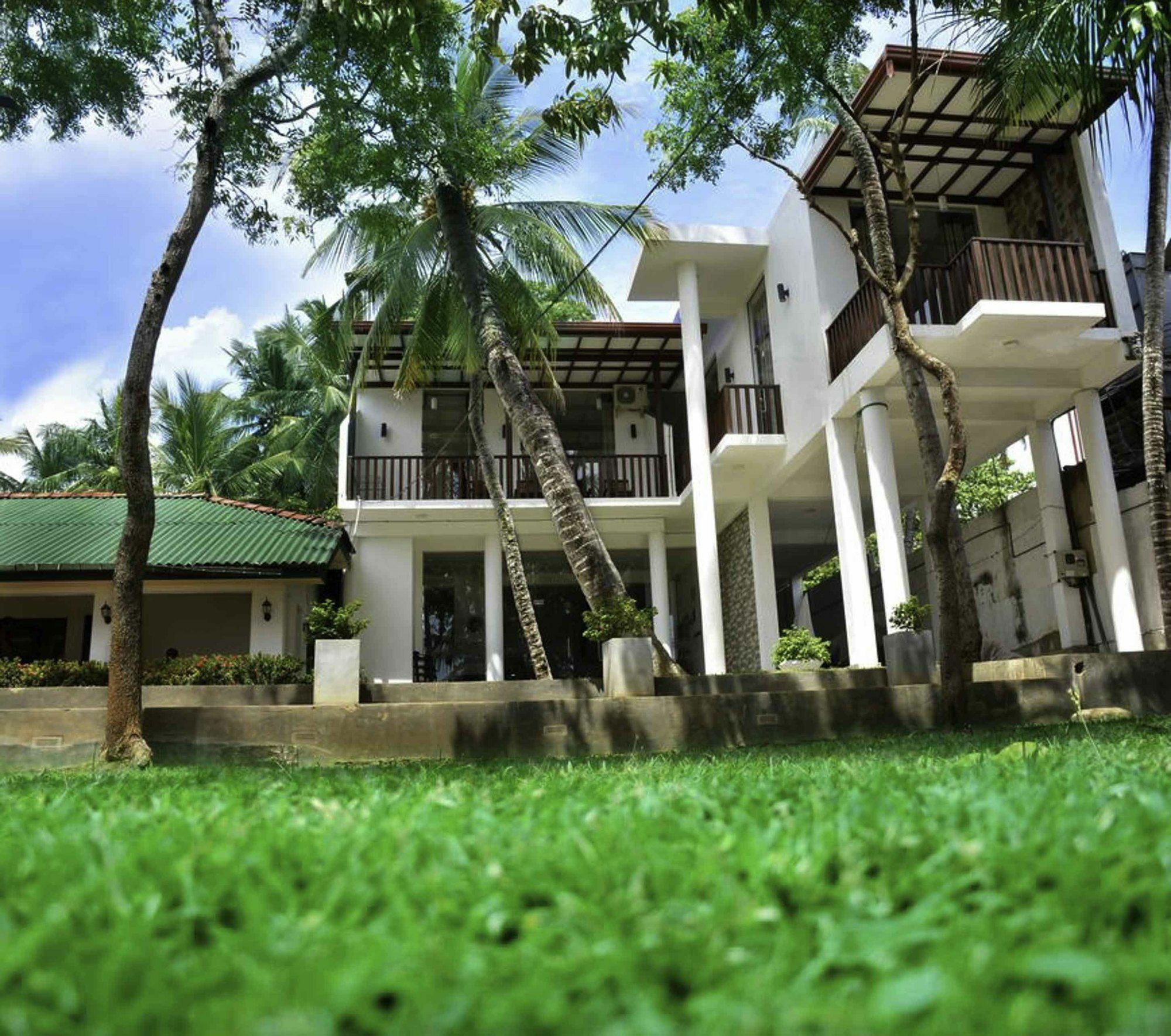 Sea View Tourist Inn Tangalle Exterior foto